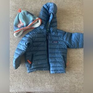 Patagonia Teal Puffer Jacket with Beanie